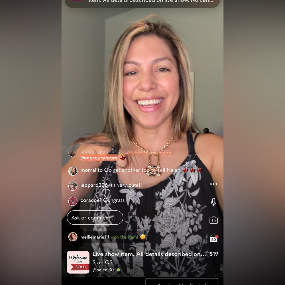Helen is live!!!! LUXURY SHARE SHOW!!! FAST TRAY HURRY SHARE TWO 15 SEC💃🏽🥳🥳 - Picture 8 of 9
